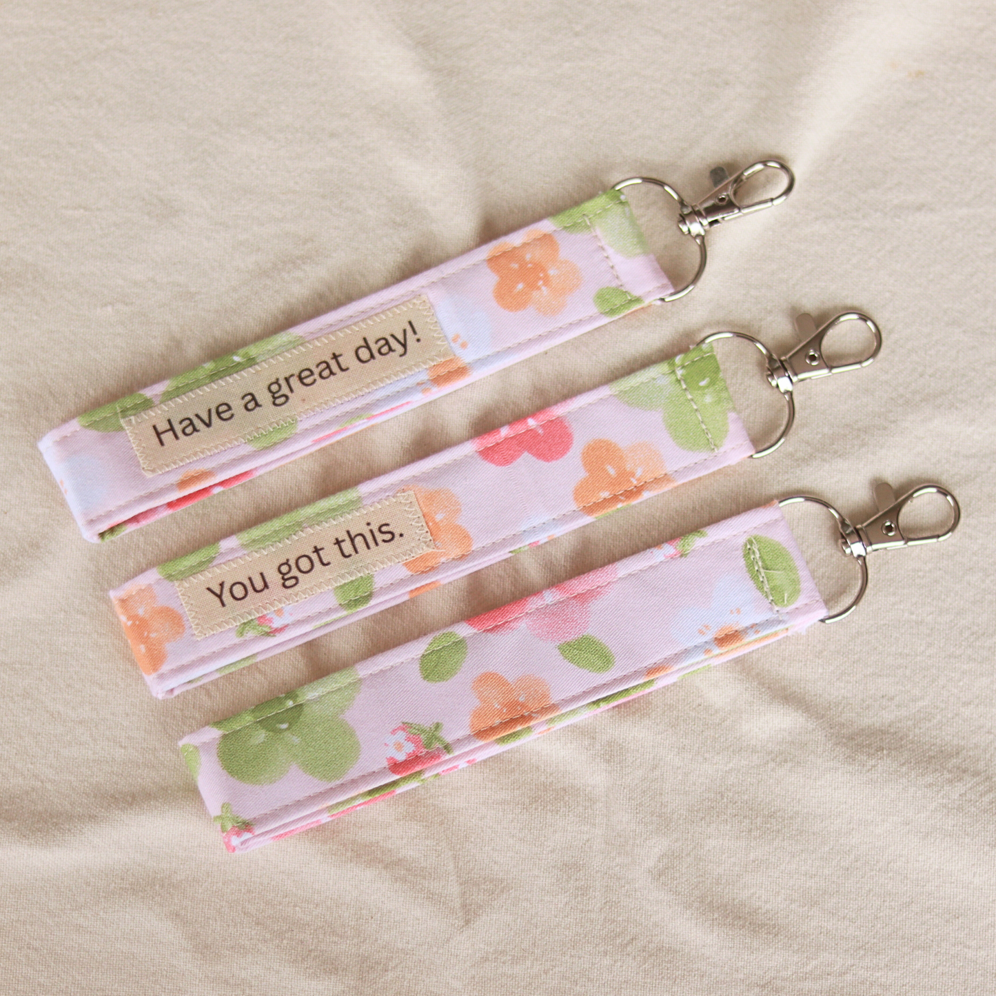 Schlüsselanhänger rosa Blümchen