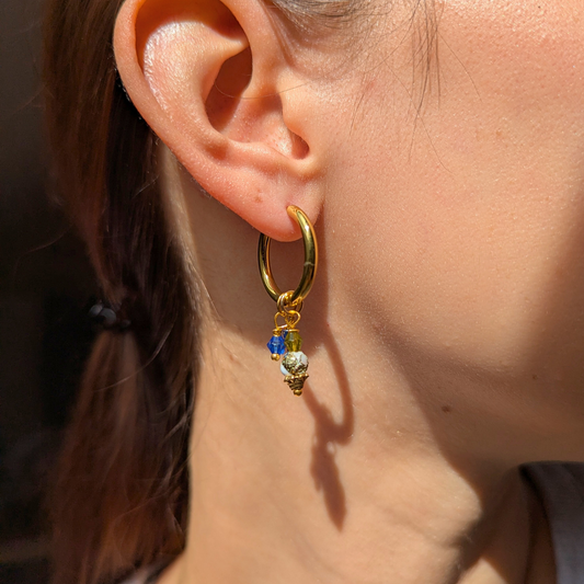 Golden Essence | Creolen | Perlenmix Anhänger | gold | blau