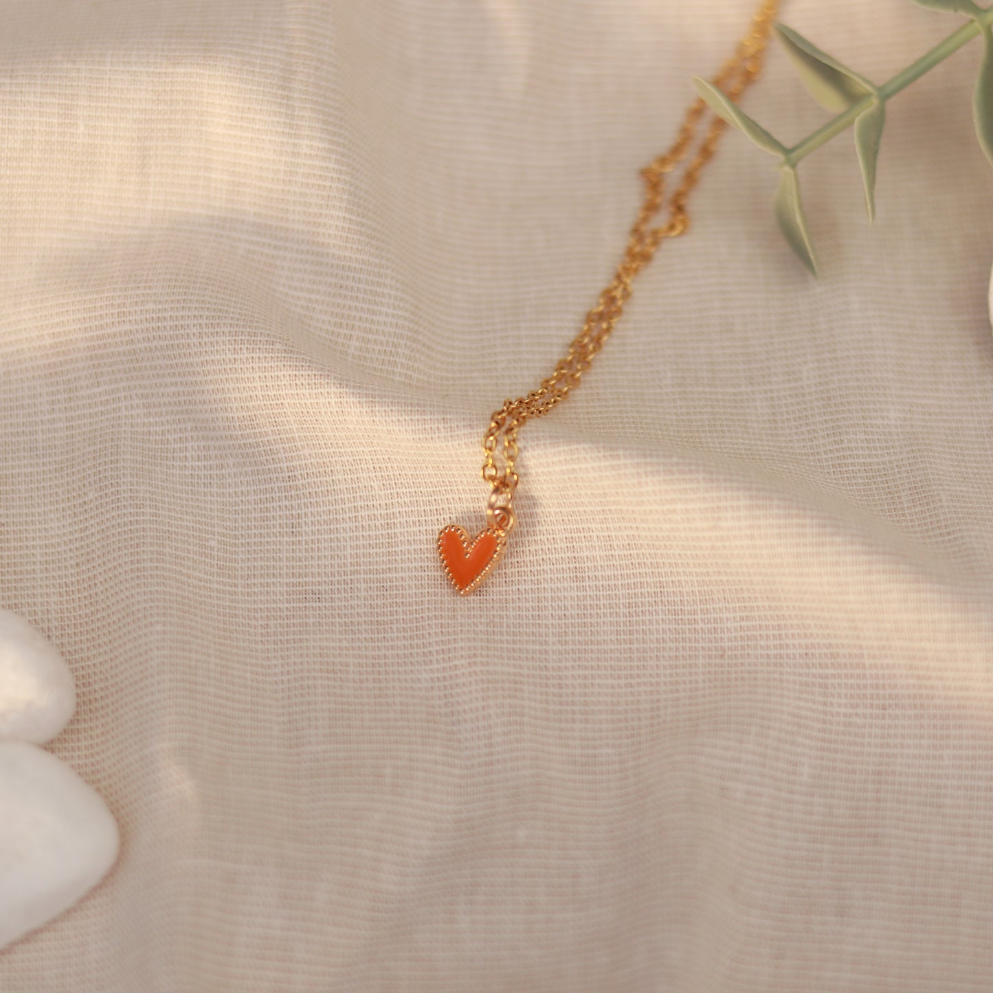 Golden Love | Halskette | Emaille Herz Anhänger | gold | orange