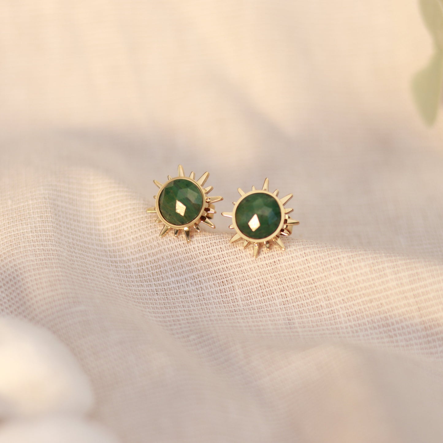 Sunlit Green | Ohrstecker | Aventurin | gold | grün