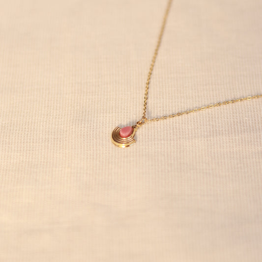 Aurora Rosé | Halskette mit feinem Rhodonit Naturstein Anhänger | gold | altrosa
