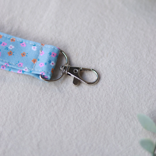 Schlüsselanhänger blaue Blümchen