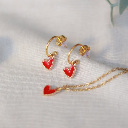 Golden Love | Halskette mit Emaille Herz Anhänger | gold | rot