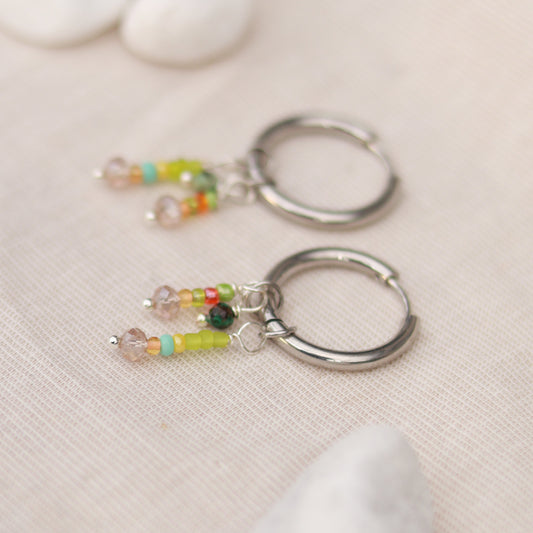 Dynamic Hoops | Creolen | Perlenmix Anhänger | silber | grün