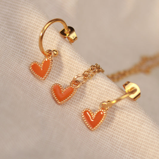 Golden Love | Halskette mit Emaille Herz Anhänger | gold | orange