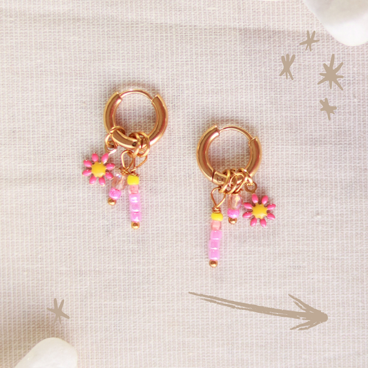 Creolen mit Gänseblümchen und Perlen | goldfarben pink | Edelstahl Ohrringe | 12 mm
