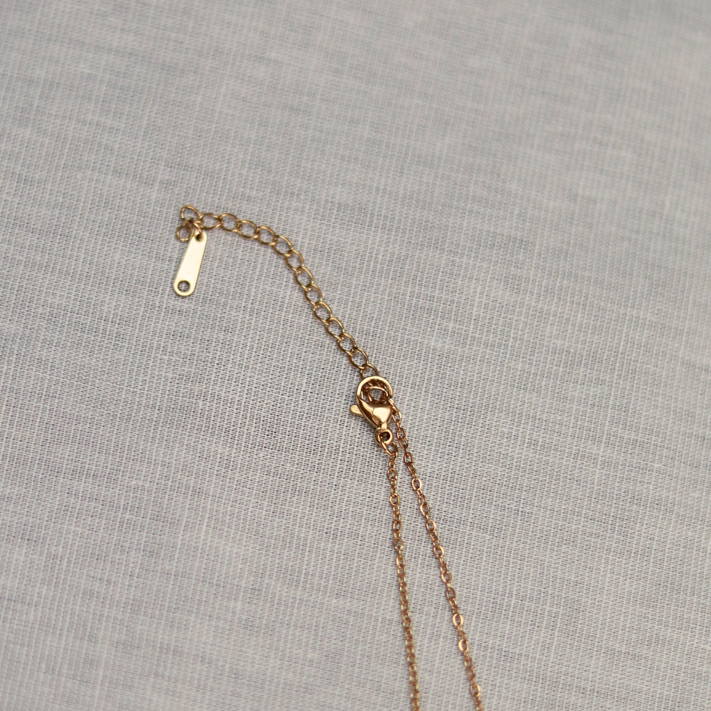 Moon Light | Halskette mit Emaille Anhänger | gold