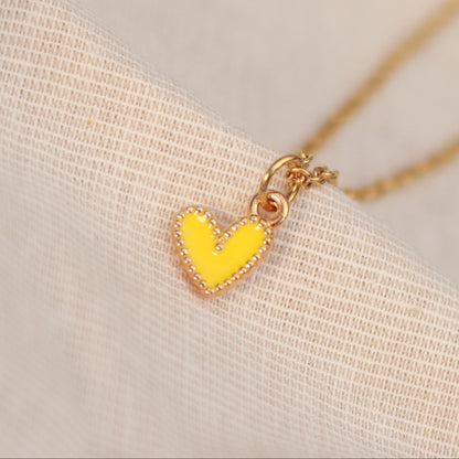 Golden Love | Halskette | Emaille Herz Anhänger | gold | gelb