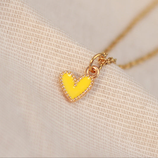 Golden Love | Halskette | Emaille Herz Anhänger | gold | gelb