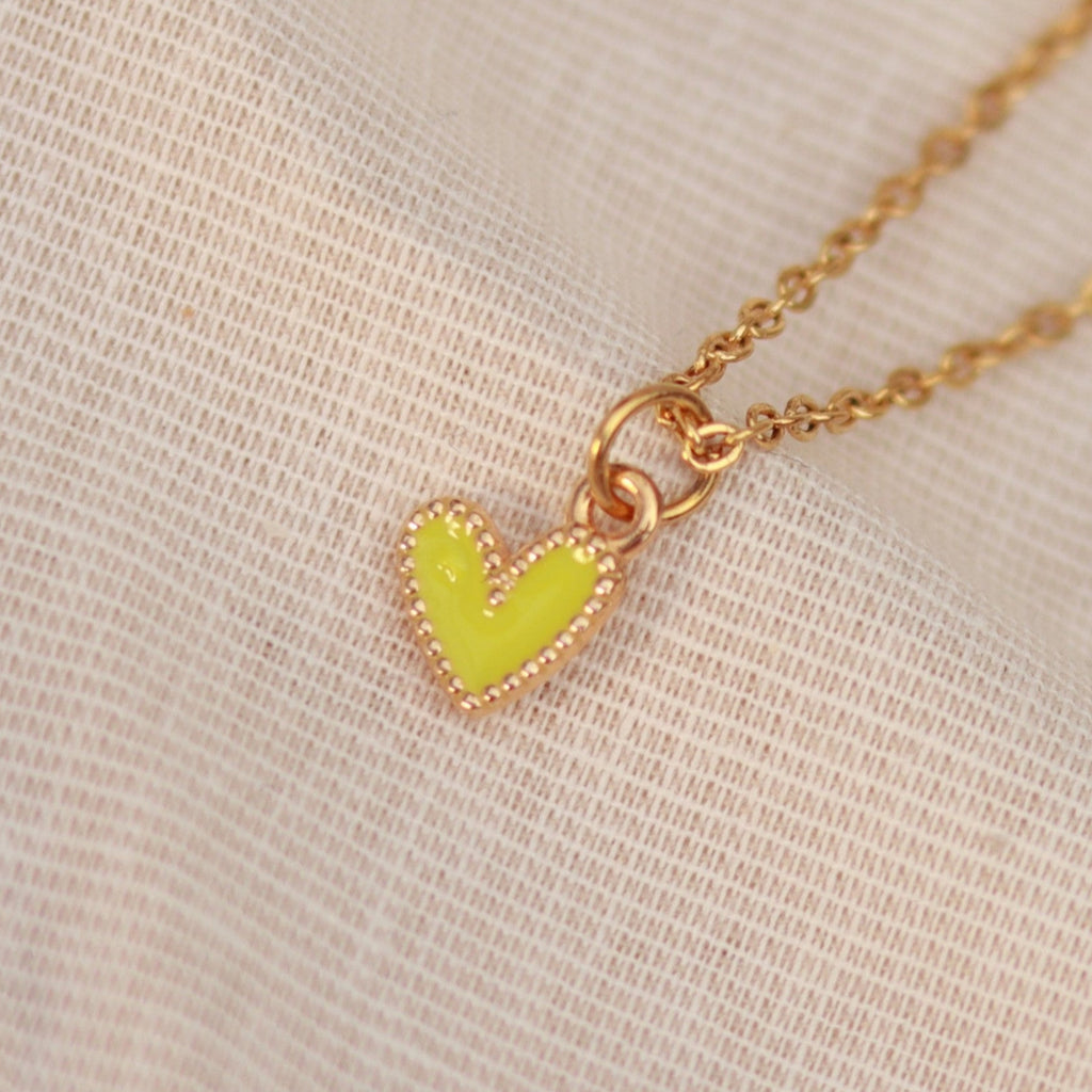 Golden Love | Halskette mit Emaille Herz Anhänger | gold | grün