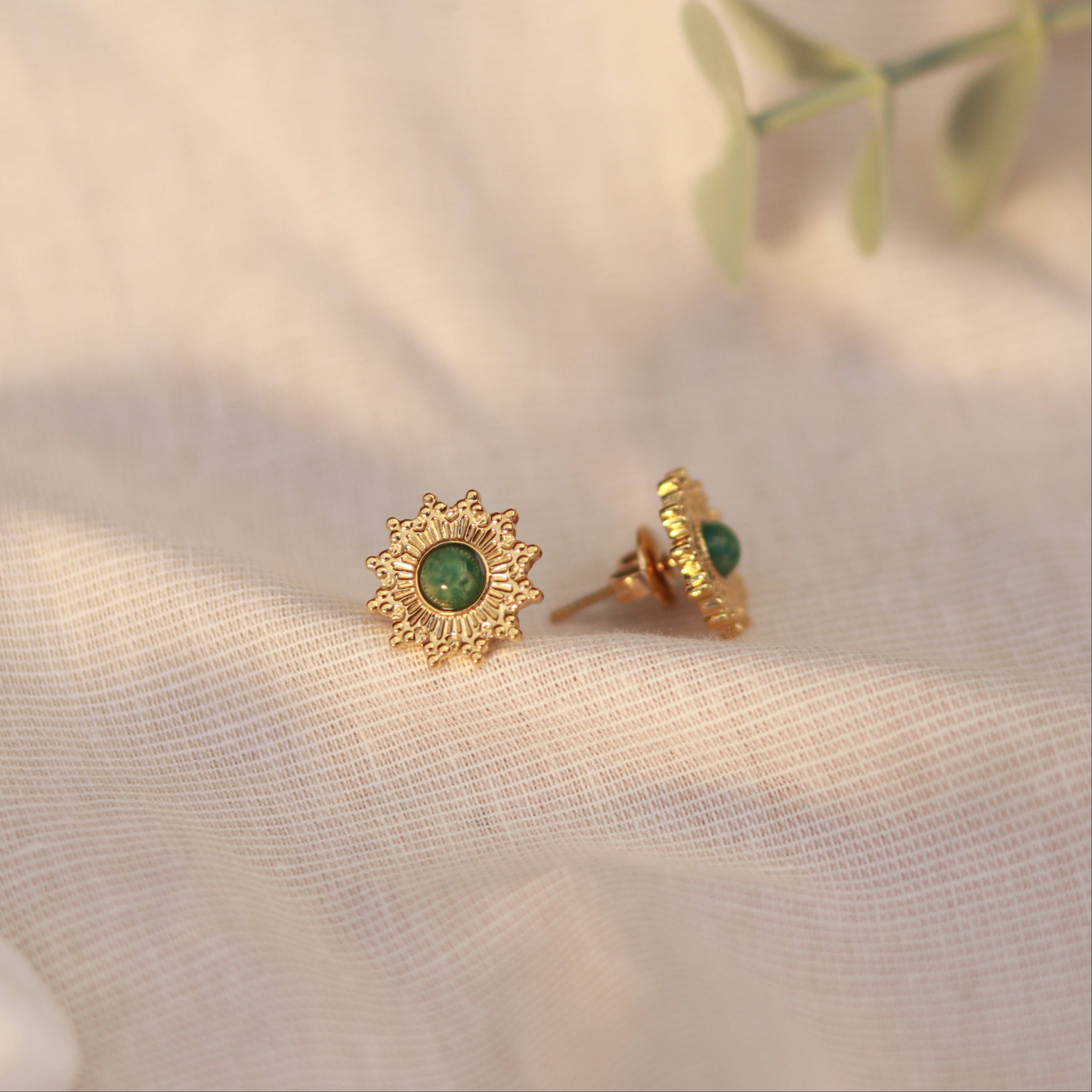 Starlight Green | Ohrstecker | Achat | gold | grün
