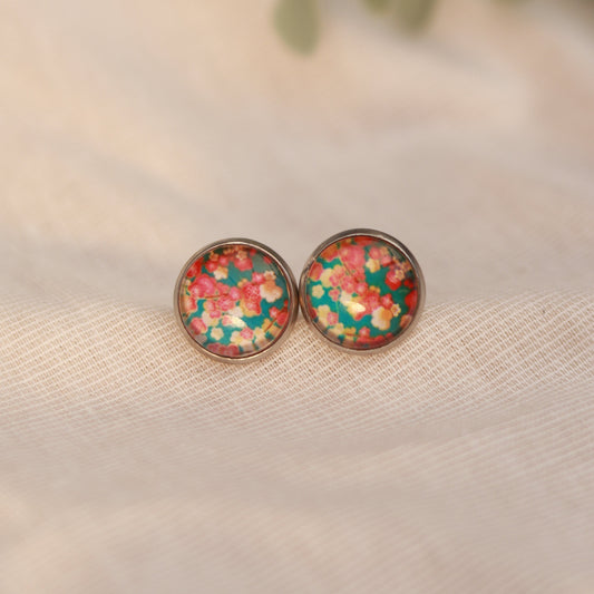 Lily Grace | Ohrstecker | Blumen Design