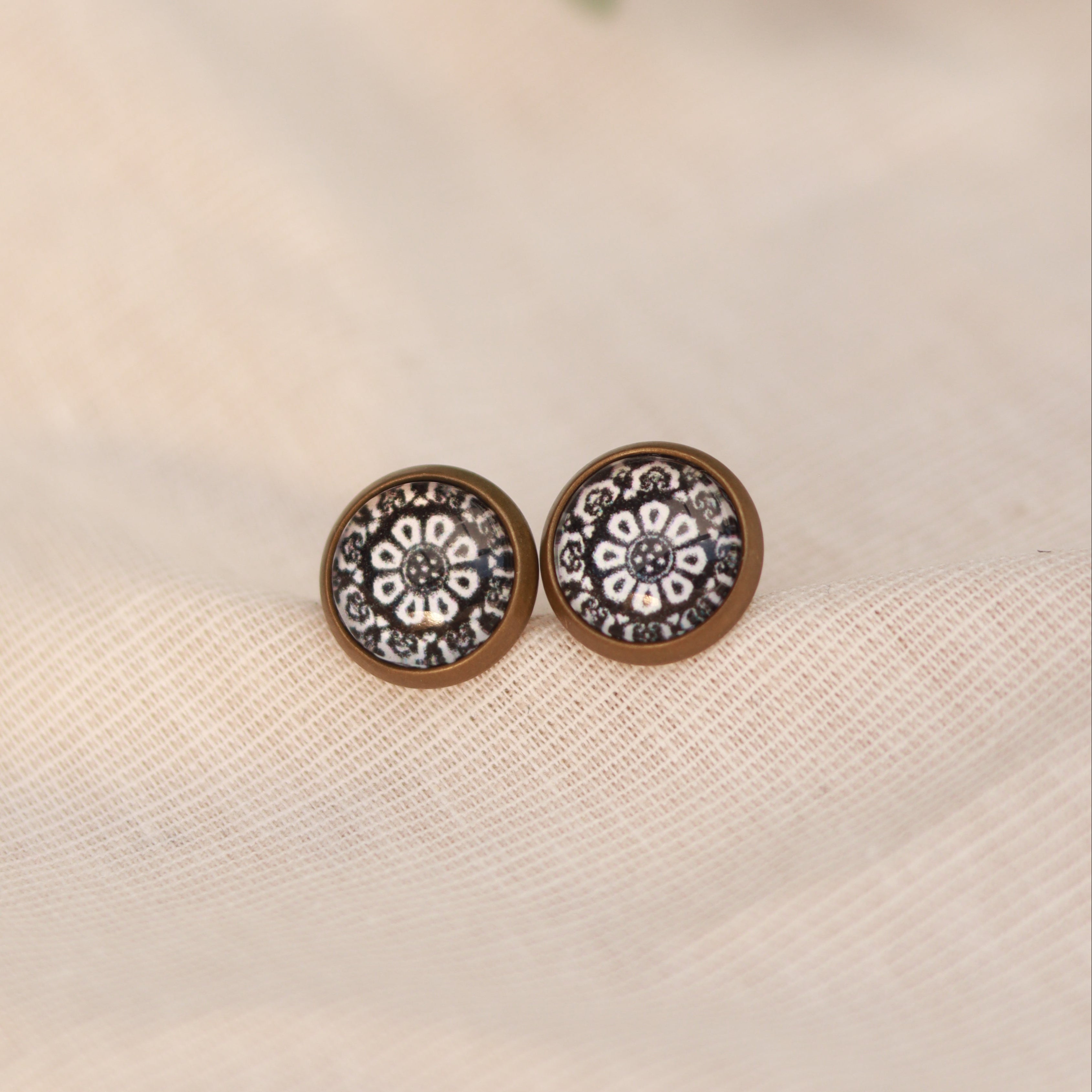 Equinox | Ohrstecker | Mandala Design