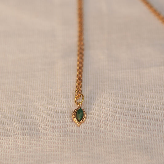 Green Serenity | Halskette mit feinem Aventurin Anhänger | gold | grün