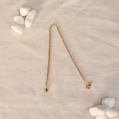 Green Serenity | Halskette mit feinem Aventurin Naturstein Anhänger | gold | grün
