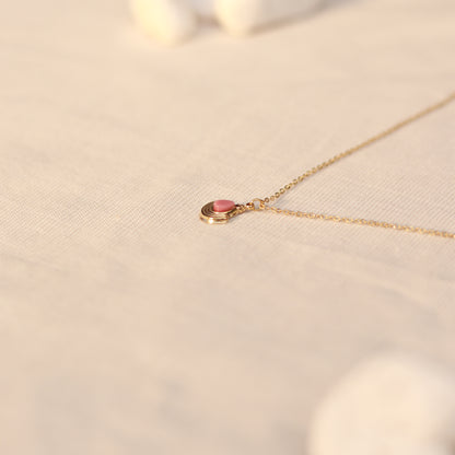 Aurora Rosé | Halskette mit feinem Rhodonit Anhänger | gold | altrosa