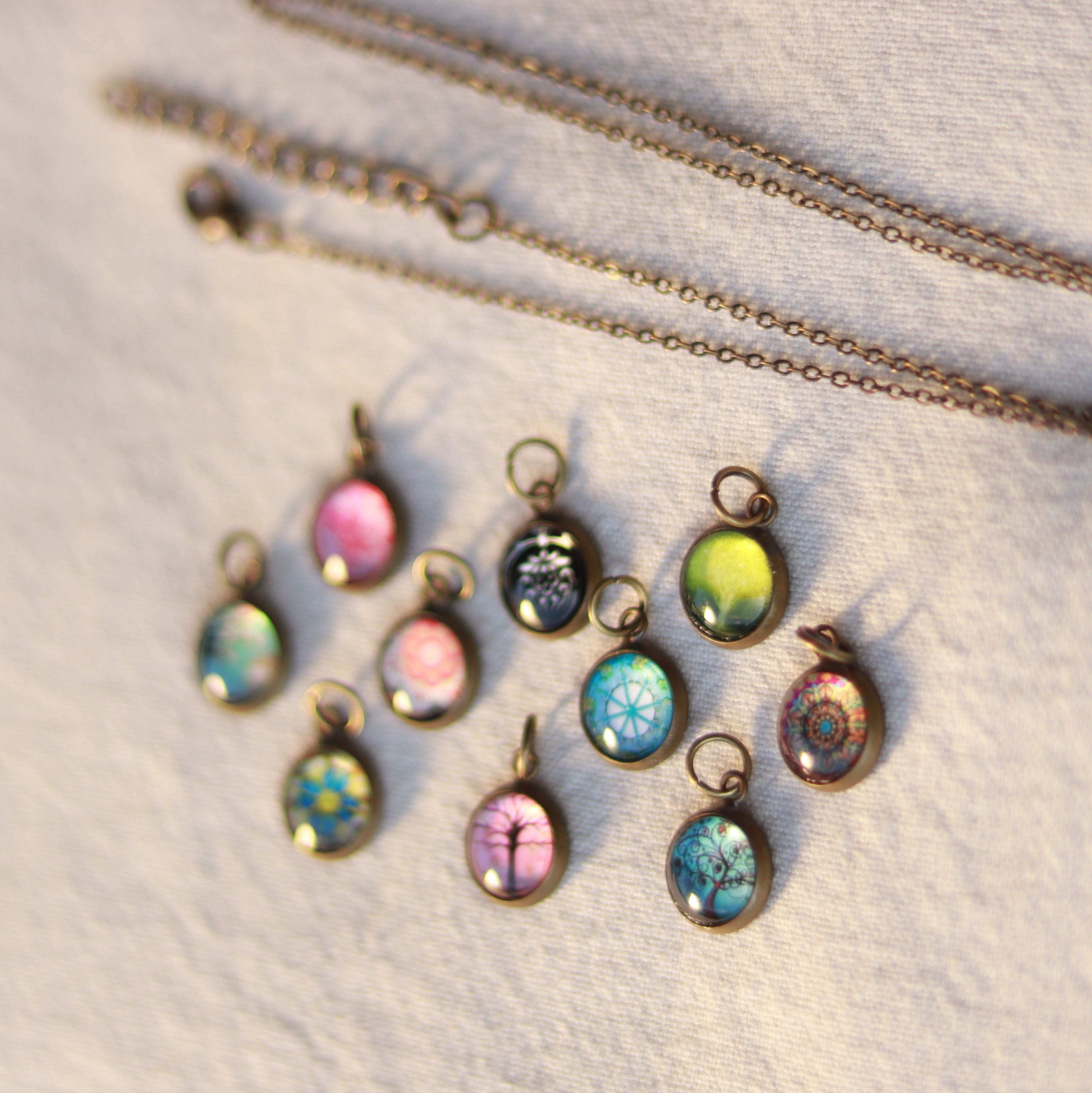 Cabochon Kette | Halskette mit Anhänger | bronzefarben