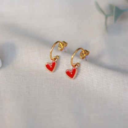 Golden Love | Creolen | Emaille Herz Anhänger | gold | rot