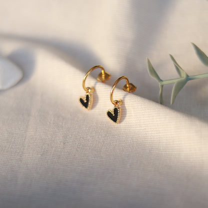 Golden Love | Creolen | Emaille Herz Anhänger | gold | schwarz