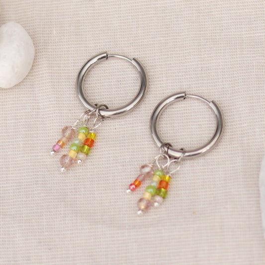 Harmony Hoops | Creolen | Perlenmix Anhänger | silber | bunt
