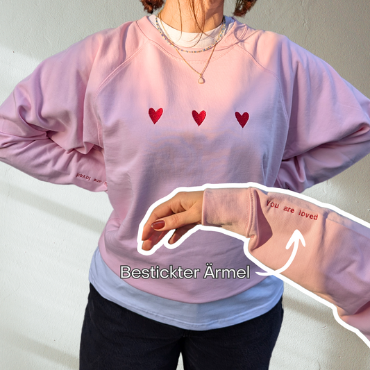 Rote Herzchen Crewneck Sweatshirt bestickt