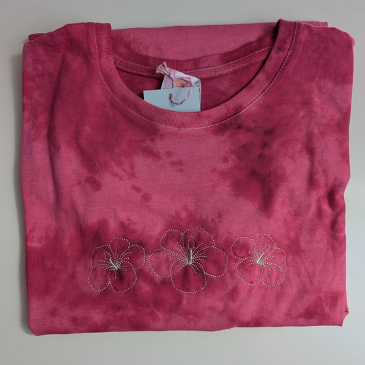 Hibiskus | Batik T-Shirt | besticktes Blumen Shirt pink