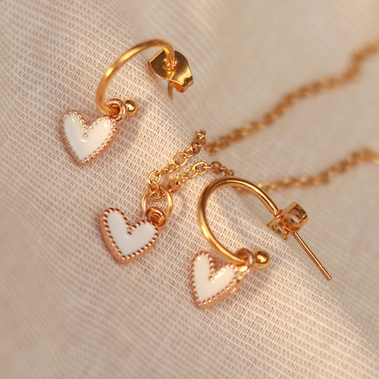 Golden Love | Creolen | Emaille Herz Anhänger | gold | weiß